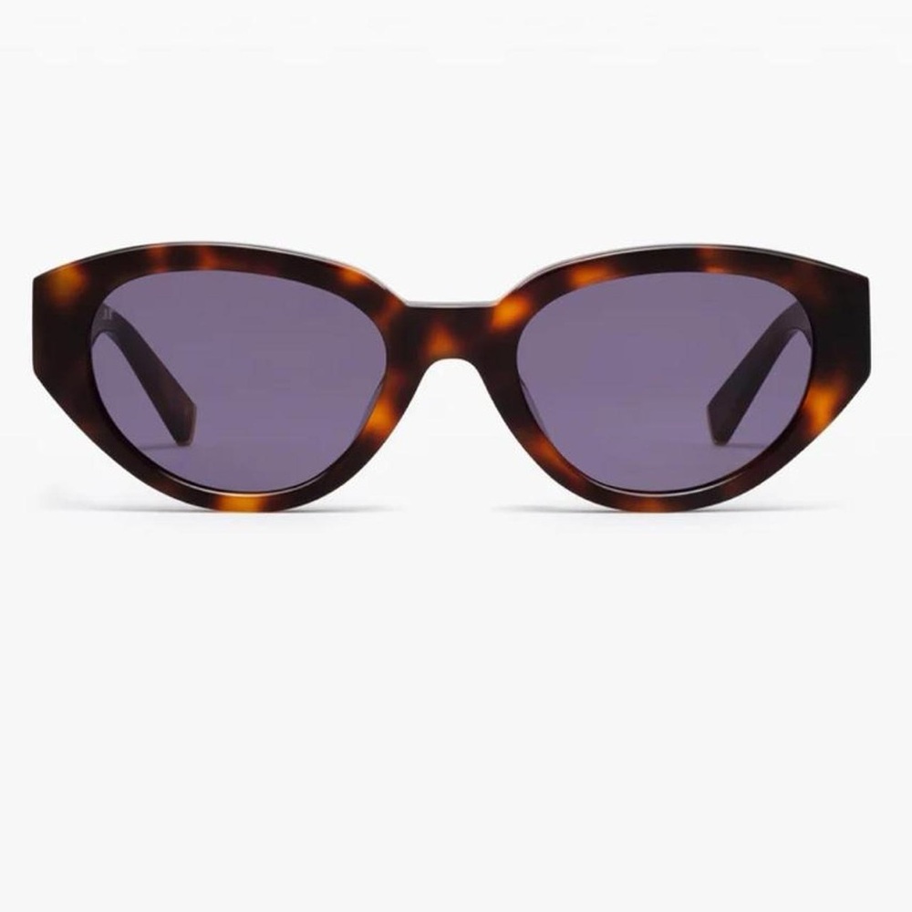 Tortoiseshell Cat-Eye Women’s Sunglasses - Brown